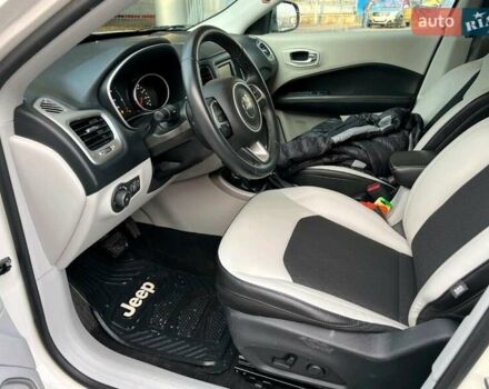 Белый Джип Компас, объемом двигателя 2.36 л и пробегом 117 тыс. км за 14900 $, фото 15 на Automoto.ua