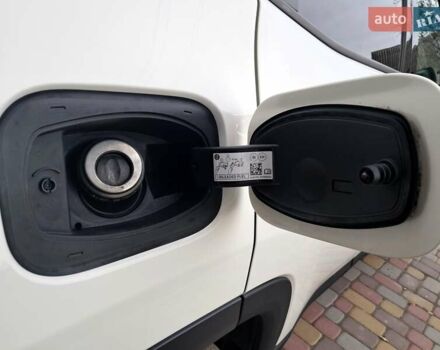 Белый Джип Компас, объемом двигателя 2.36 л и пробегом 117 тыс. км за 14300 $, фото 23 на Automoto.ua