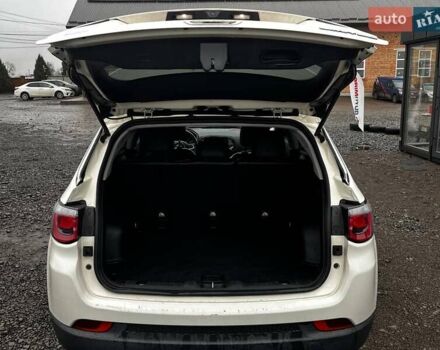 Белый Джип Компас, объемом двигателя 2.4 л и пробегом 225 тыс. км за 10700 $, фото 21 на Automoto.ua