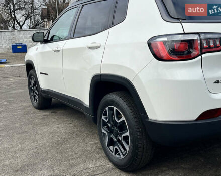 Белый Джип Компас, объемом двигателя 2.36 л и пробегом 109 тыс. км за 17000 $, фото 20 на Automoto.ua