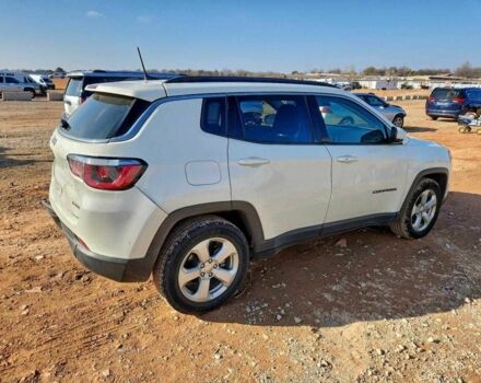 Білий Джип Compass, об'ємом двигуна 2.4 л та пробігом 78 тис. км за 1900 $, фото 2 на Automoto.ua