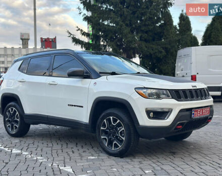 Белый Джип Компас, объемом двигателя 2.4 л и пробегом 142 тыс. км за 15499 $, фото 23 на Automoto.ua