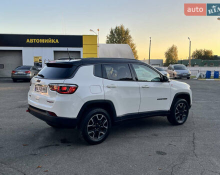 Джип Компас 2019 в Киеве на Automoto.ua Белый Джип Компас, объемом двигателя 2.36 л и пробегом 109 тыс. км за 17500 $, фото 11 на Automoto.ua