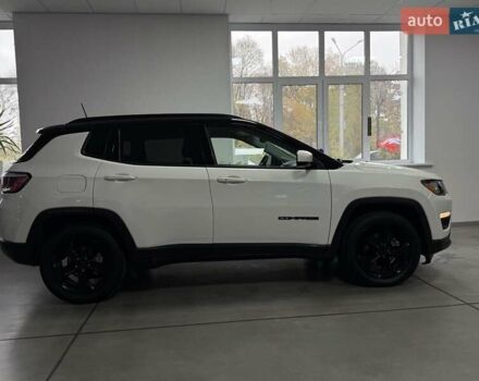 Джип Компас 2019 в Полтаве на Automoto.ua Белый Джип Компас, объемом двигателя 2.4 л и пробегом 201 тыс. км за 15300 $, фото 4 на Automoto.ua