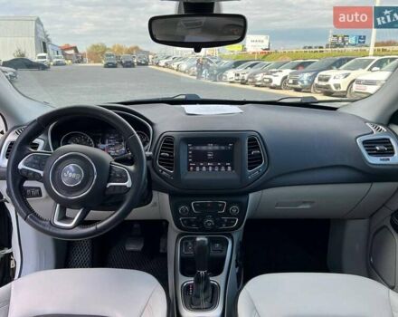 Джип Компас 2019 в Львове на Automoto.ua Белый Джип Компас, объемом двигателя 2.4 л и пробегом 117 тыс. км за 14440 $, фото 34 на Automoto.ua