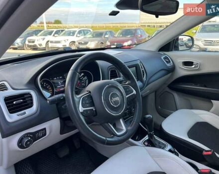 Джип Компас 2019 в Львове на Automoto.ua Белый Джип Компас, объемом двигателя 2.4 л и пробегом 117 тыс. км за 14440 $, фото 16 на Automoto.ua