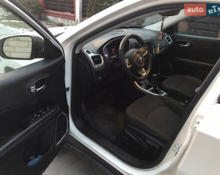 Белый Джип Компас, объемом двигателя 2.36 л и пробегом 172 тыс. км за 13800 $, фото 11 на Automoto.ua