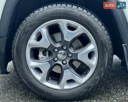 Белый Джип Компас, объемом двигателя 2.36 л и пробегом 71 тыс. км за 16400 $, фото 35 на Automoto.ua