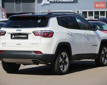 Джип Компас 2019 в Киеве на Automoto.ua Белый Джип Компас, объемом двигателя 2.36 л и пробегом 15 тыс. км за 21000 $, фото 6 на Automoto.ua