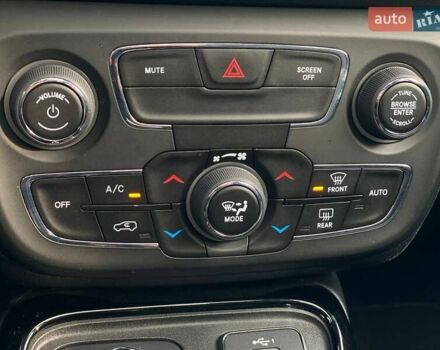 Белый Джип Компас, объемом двигателя 2.36 л и пробегом 108 тыс. км за 15490 $, фото 40 на Automoto.ua