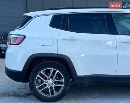Джип Компас 2019 в Львове на Automoto.ua Белый Джип Компас, объемом двигателя 2.4 л и пробегом 117 тыс. км за 14440 $, фото 9 на Automoto.ua