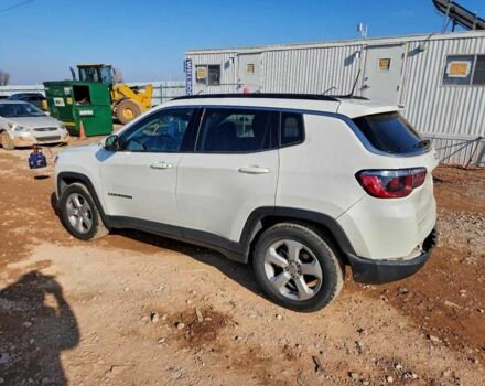 Білий Джип Compass, об'ємом двигуна 2.4 л та пробігом 78 тис. км за 1900 $, фото 1 на Automoto.ua