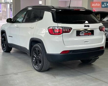 Джип Компас 2019 в Полтаве на Automoto.ua Белый Джип Компас, объемом двигателя 2.4 л и пробегом 201 тыс. км за 15300 $, фото 1 на Automoto.ua