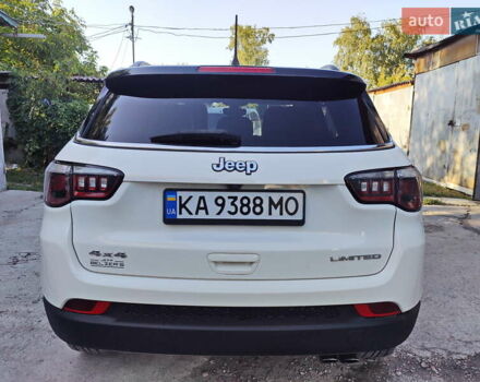 Білий Джип Compass, об'ємом двигуна 2.36 л та пробігом 88 тис. км за 16300 $, фото 3 на Automoto.ua