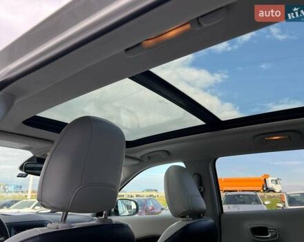 Джип Компас 2019 в Львове на Automoto.ua Белый Джип Компас, объемом двигателя 2.4 л и пробегом 117 тыс. км за 14440 $, фото 32 на Automoto.ua