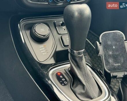 Білий Джип Compass, об'ємом двигуна 2.4 л та пробігом 119 тис. км за 17890 $, фото 29 на Automoto.ua