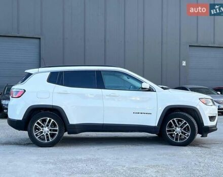 Джип Компас 2019 в Львове на Automoto.ua Белый Джип Компас, объемом двигателя 2.4 л и пробегом 117 тыс. км за 14440 $, фото 10 на Automoto.ua