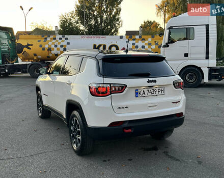 Джип Компас 2019 в Киеве на Automoto.ua Белый Джип Компас, объемом двигателя 2.36 л и пробегом 109 тыс. км за 17500 $, фото 17 на Automoto.ua