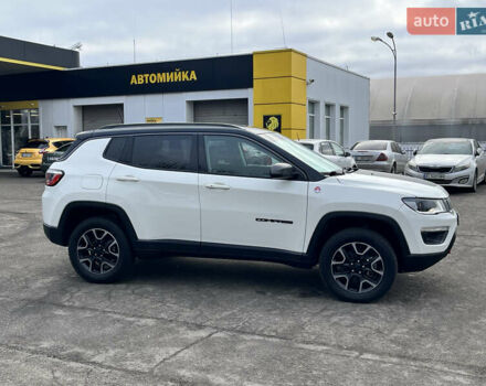 Белый Джип Компас, объемом двигателя 2.36 л и пробегом 109 тыс. км за 17000 $, фото 31 на Automoto.ua