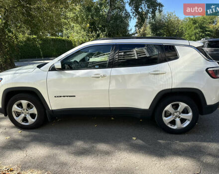 Белый Джип Компас, объемом двигателя 2.36 л и пробегом 75 тыс. км за 14800 $, фото 7 на Automoto.ua