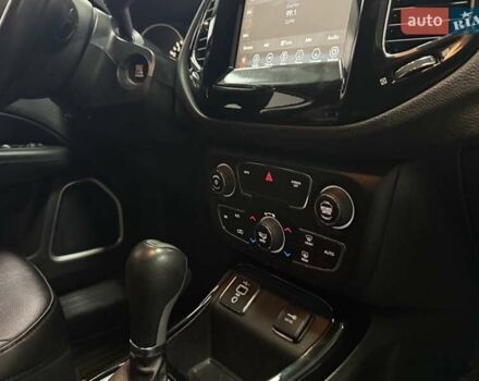 Джип Компас 2019 в Полтаве на Automoto.ua Белый Джип Компас, объемом двигателя 2.4 л и пробегом 201 тыс. км за 15300 $, фото 27 на Automoto.ua