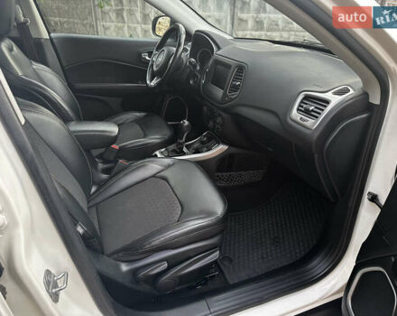 Білий Джип Compass, об'ємом двигуна 2.36 л та пробігом 79 тис. км за 15650 $, фото 39 на Automoto.ua