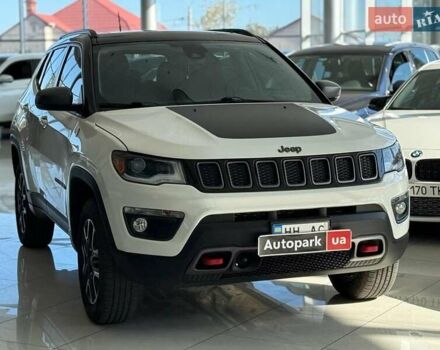 Джип Компас 2019 в Одессе на Automoto.ua Белый Джип Компас, объемом двигателя 2.4 л и пробегом 96 тыс. км за 19490 $, фото 2 на Automoto.ua