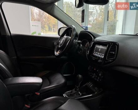 Джип Компас 2019 в Полтаве на Automoto.ua Белый Джип Компас, объемом двигателя 2.4 л и пробегом 201 тыс. км за 15300 $, фото 23 на Automoto.ua