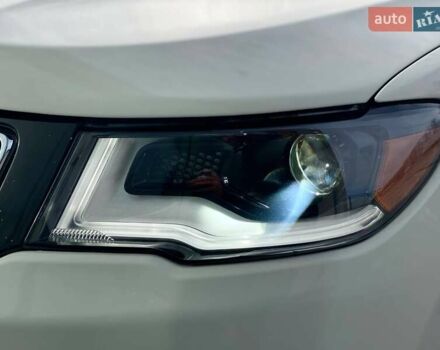 Белый Джип Компас, объемом двигателя 2.36 л и пробегом 108 тыс. км за 15490 $, фото 18 на Automoto.ua