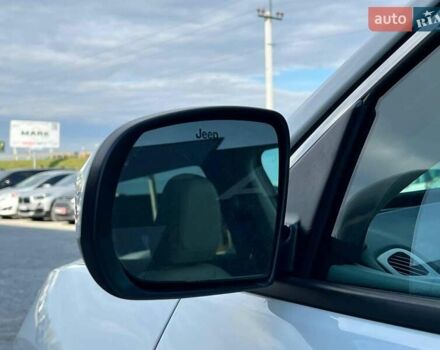 Джип Компас 2019 в Львове на Automoto.ua Белый Джип Компас, объемом двигателя 2.4 л и пробегом 117 тыс. км за 14440 $, фото 13 на Automoto.ua