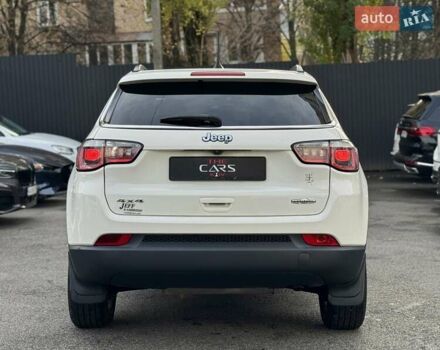 Белый Джип Компас, объемом двигателя 2.36 л и пробегом 60 тыс. км за 15900 $, фото 10 на Automoto.ua