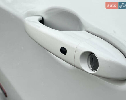 Белый Джип Компас, объемом двигателя 2.36 л и пробегом 109 тыс. км за 17000 $, фото 67 на Automoto.ua