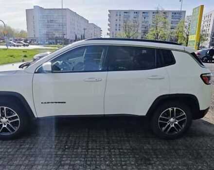 Білий Джип Compass, об'ємом двигуна 2.4 л та пробігом 115 тис. км за 16000 $, фото 2 на Automoto.ua