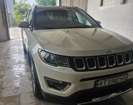 Белый Джип Компас, объемом двигателя 2.4 л и пробегом 82 тыс. км за 15550 $, фото 1 на Automoto.ua