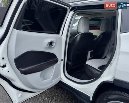 Белый Джип Компас, объемом двигателя 2.36 л и пробегом 71 тыс. км за 16400 $, фото 20 на Automoto.ua