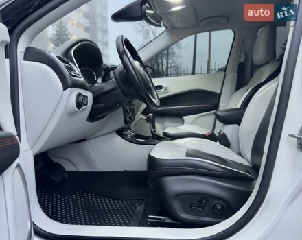 Белый Джип Компас, объемом двигателя 2.36 л и пробегом 71 тыс. км за 16400 $, фото 17 на Automoto.ua