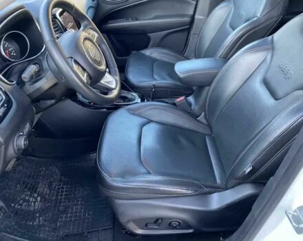 Білий Джип Compass, об'ємом двигуна 2.4 л та пробігом 82 тис. км за 12400 $, фото 8 на Automoto.ua