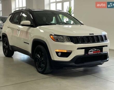 Джип Компас 2019 в Полтаве на Automoto.ua Белый Джип Компас, объемом двигателя 2.4 л и пробегом 201 тыс. км за 15300 $, фото 2 на Automoto.ua