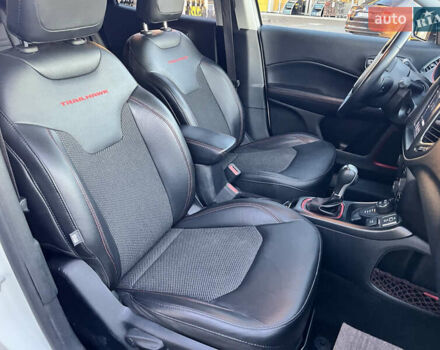 Белый Джип Компас, объемом двигателя 2.36 л и пробегом 109 тыс. км за 17500 $, фото 37 на Automoto.ua