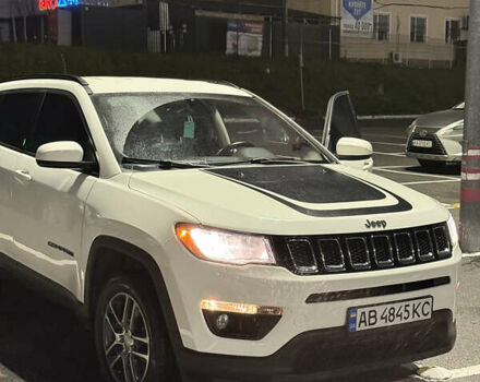 Белый Джип Компас, объемом двигателя 2.36 л и пробегом 99 тыс. км за 15900 $, фото 1 на Automoto.ua