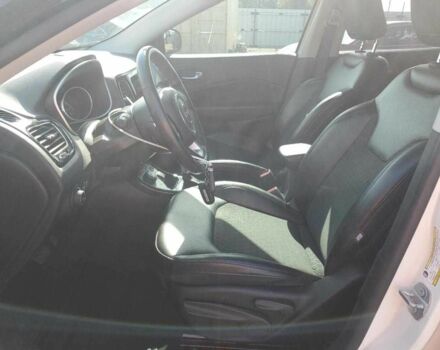 Білий Джип Compass, об'ємом двигуна 2.4 л та пробігом 114 тис. км за 2400 $, фото 6 на Automoto.ua