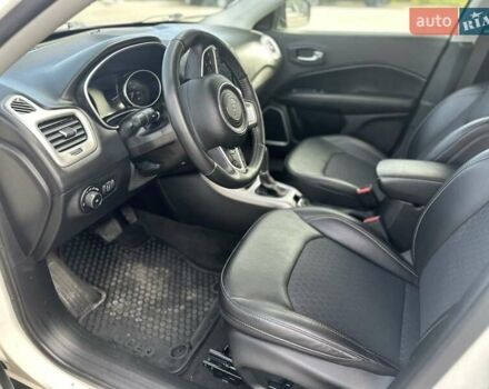 Білий Джип Compass, об'ємом двигуна 2.36 л та пробігом 42 тис. км за 15200 $, фото 2 на Automoto.ua