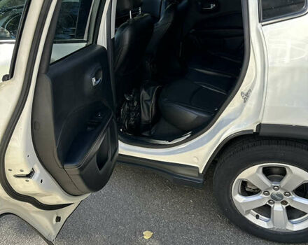 Белый Джип Компас, объемом двигателя 2.36 л и пробегом 75 тыс. км за 14800 $, фото 10 на Automoto.ua