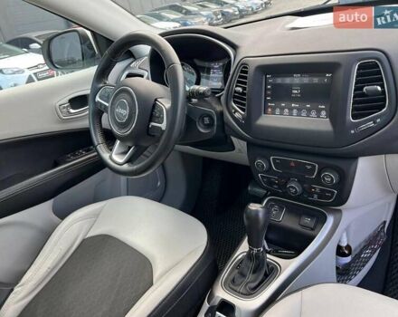 Джип Компас 2019 в Львове на Automoto.ua Белый Джип Компас, объемом двигателя 2.4 л и пробегом 117 тыс. км за 14440 $, фото 37 на Automoto.ua