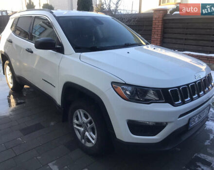 Белый Джип Компас, объемом двигателя 2.36 л и пробегом 172 тыс. км за 13800 $, фото 4 на Automoto.ua
