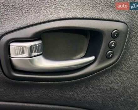 Белый Джип Компас, объемом двигателя 2.36 л и пробегом 108 тыс. км за 15490 $, фото 20 на Automoto.ua