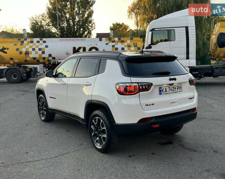 Джип Компас 2019 в Киеве на Automoto.ua Белый Джип Компас, объемом двигателя 2.36 л и пробегом 109 тыс. км за 17500 $, фото 18 на Automoto.ua