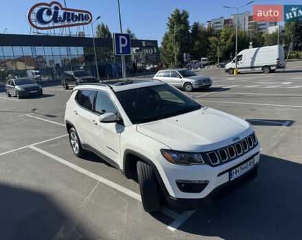 Білий Джип Compass, об'ємом двигуна 2.4 л та пробігом 82 тис. км за 17500 $, фото 1 на Automoto.ua