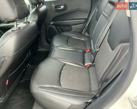 Белый Джип Компас, объемом двигателя 2.36 л и пробегом 109 тыс. км за 17000 $, фото 52 на Automoto.ua