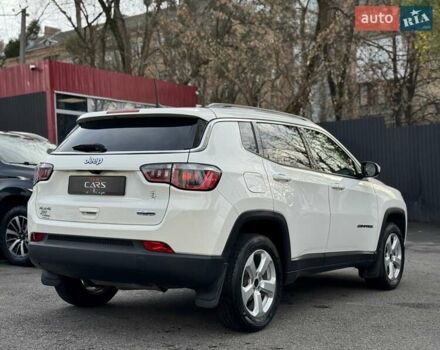Белый Джип Компас, объемом двигателя 2.36 л и пробегом 60 тыс. км за 15900 $, фото 3 на Automoto.ua